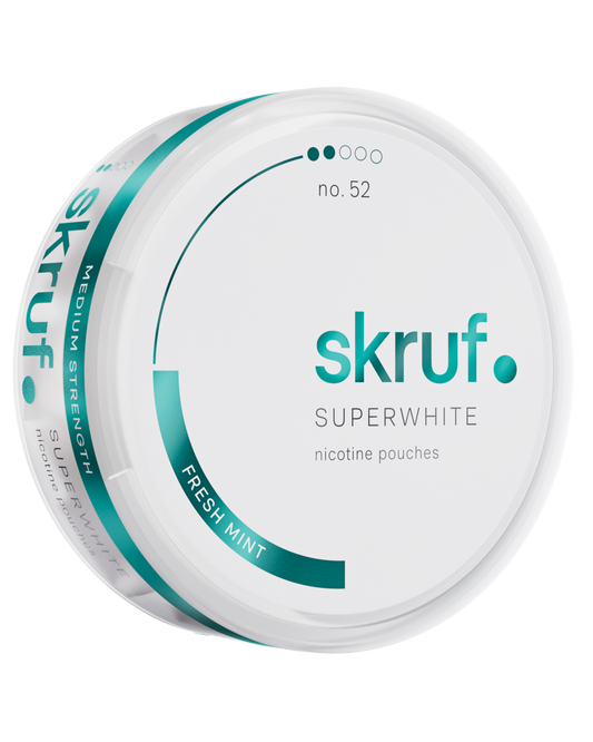 Skruf Superwhite no. 52 Fresh Mint Medium Strength